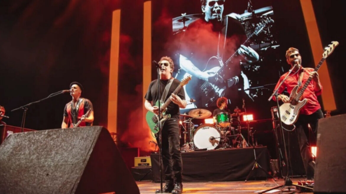 Calamaro tocó en vivo con Pablo Lescano