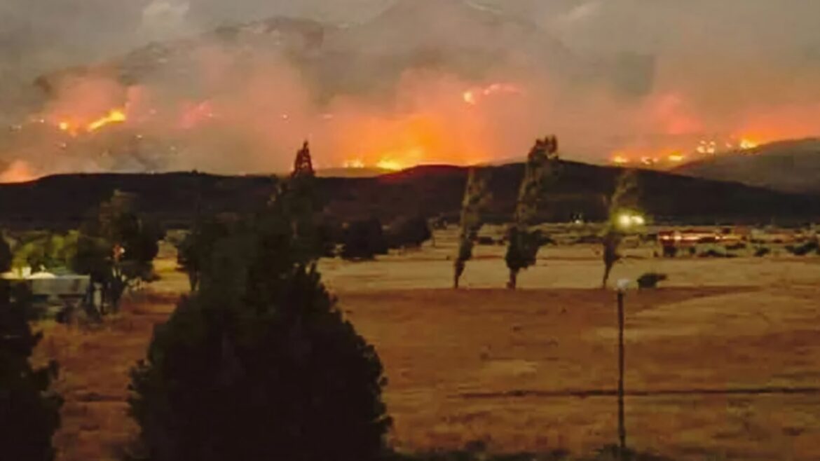 Siguen peleando contra el fuego en Chubut