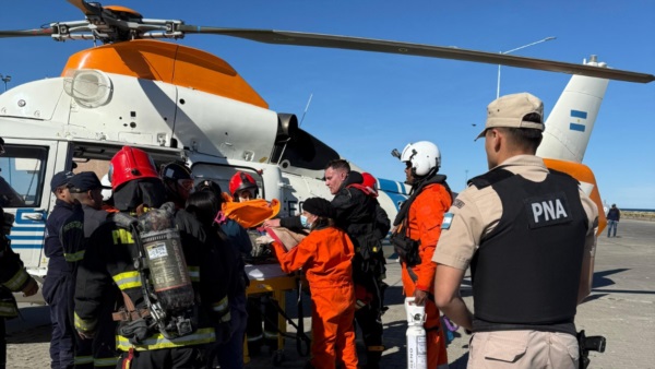 Alto rescate en el mar frente a Comodoro